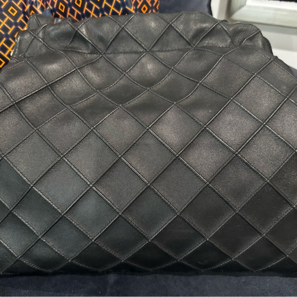 TORY BURCH FLEMING SOFT HOBO BAG - Picture 16 of 16